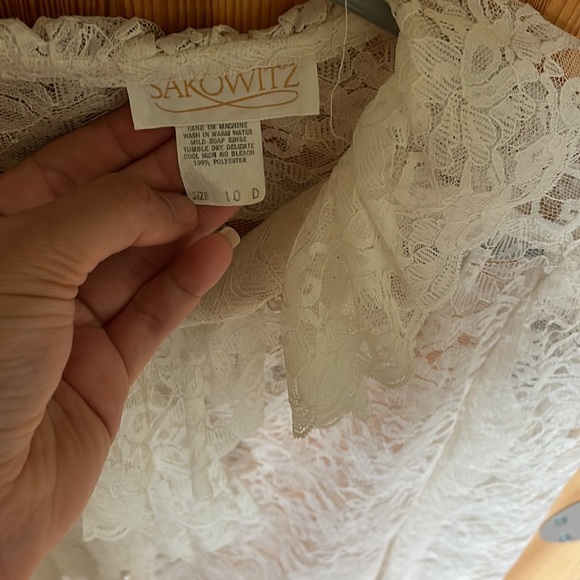 Top - Picture 2 of 2